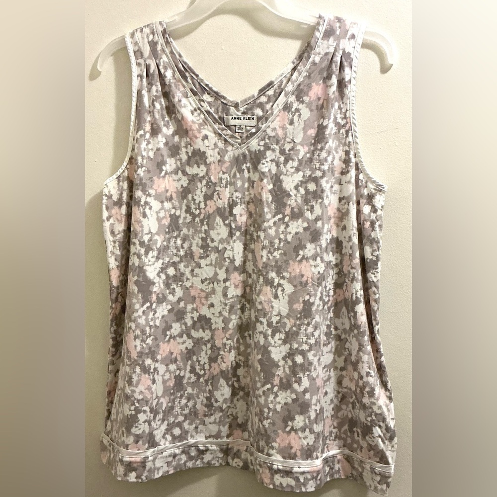 Anne Klein Women's Abstract Gray and Pink Pajama Set - Picture 2 of 13